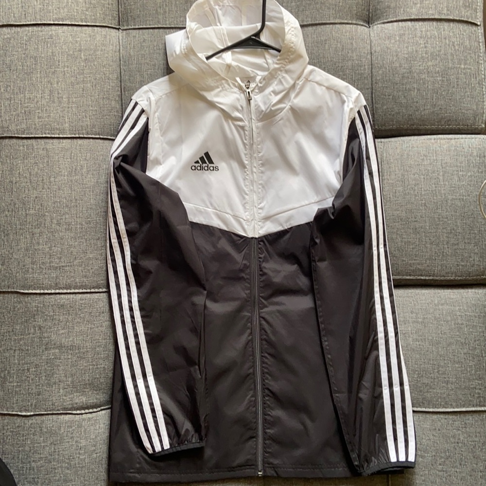 Adidas sports windbreaker- Fits like a medium*